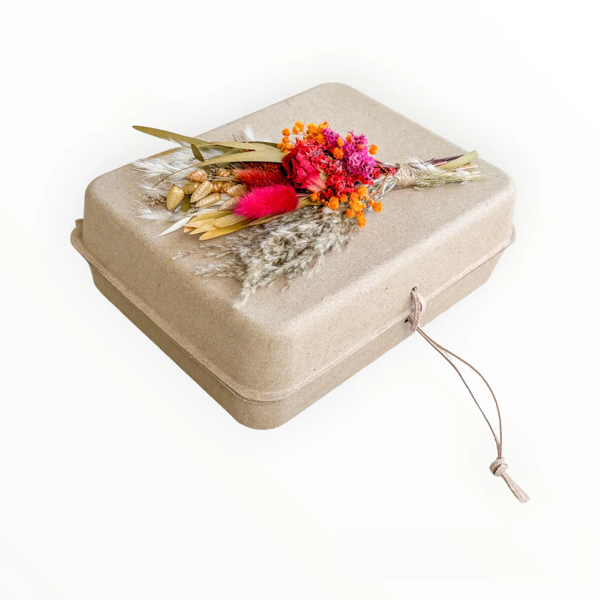 Biodegradable Urn with Assorted Dried Flowers – A Loving Tribute